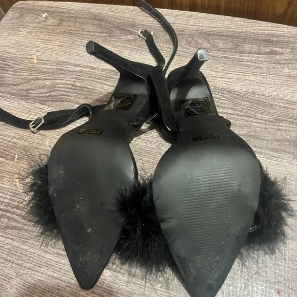 Wide Width Feather Detail 2 Part Heels - Picture 2 of 4